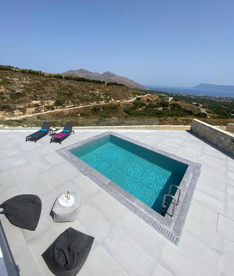 Luxurious Villa Cretan Aura With Private Heated Pool, Jacuzzi And Playroom Agios Ioannis  Exterior foto